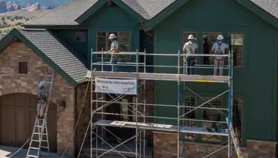 Aurora, CO painting contractors delivering professional interior and exterior house painting services